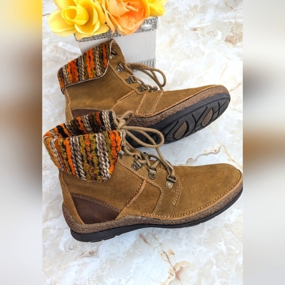 Propet Women's Dayna Lace Up Leather Ankle Boots Size 8.5M(B)